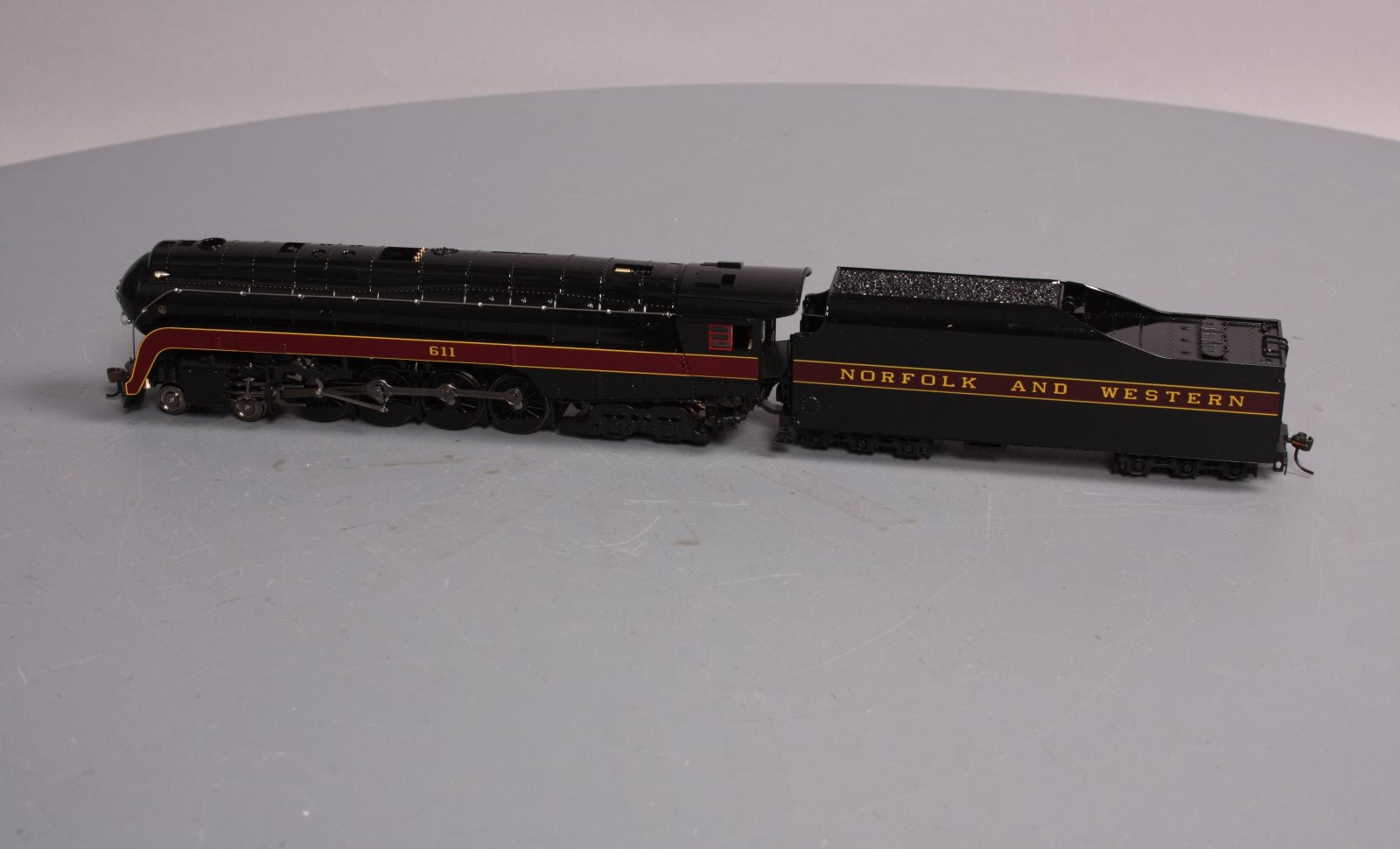 Broadway Limited 2550 HO Norfolk & Western Class J 4-8-4 Paragon2™ #611