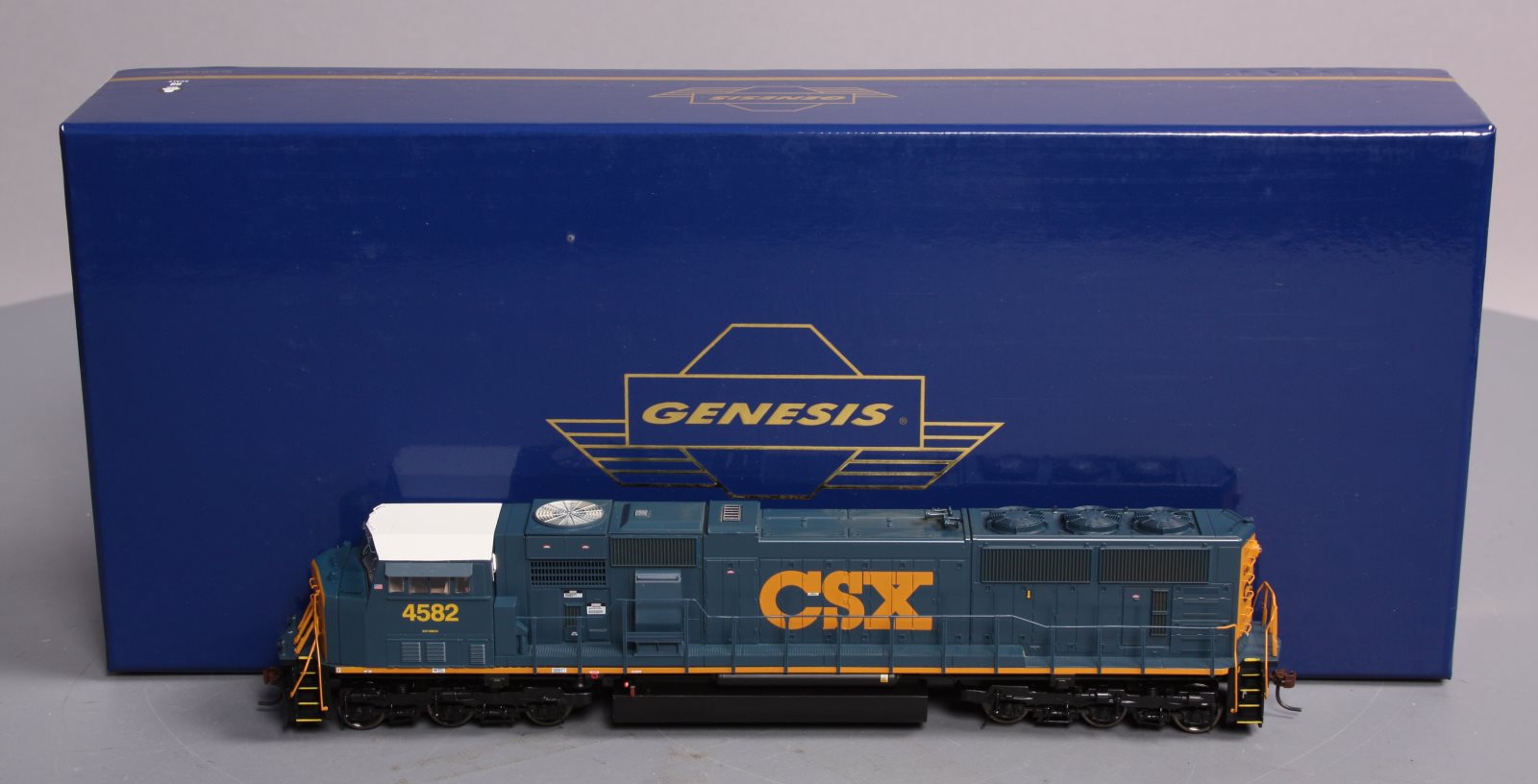 Athearn G64769 HO CSX/YN3 SD70MAC Diesel Locomotive #4582
