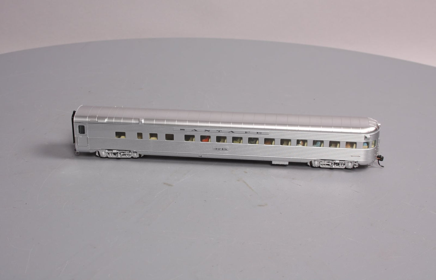 Walthers 920-9473 HO Santa Fe El Capitan 85' P-S 42-Seat Coach Observation #3248