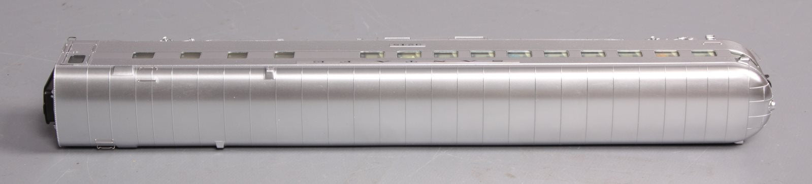 Walthers 920-9473 HO Santa Fe El Capitan 85' P-S 42-Seat Coach Observation #3248