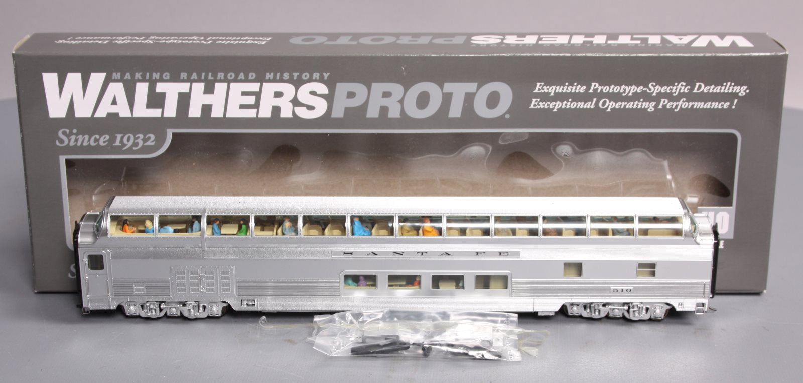 Walthers 920-9472 HO Scale Santa Fe El Capitan 85' Budd Big Dome Bar Lounge #510