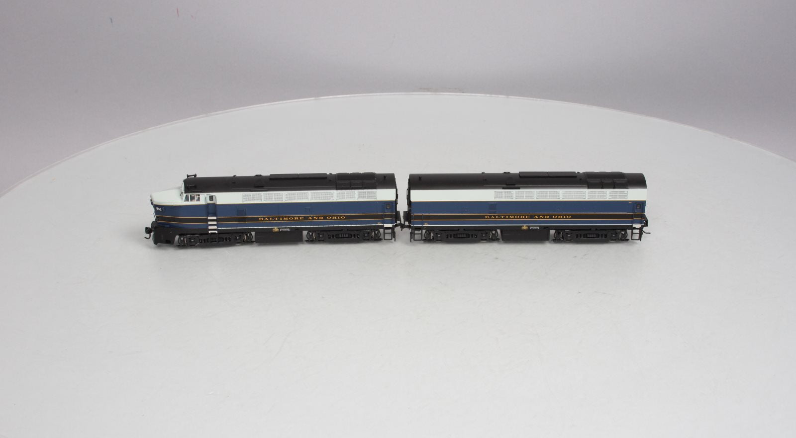 Broadway Limited 4060 HO B&O Baldwin Sharknose RF-16 A/B Diesel Locomotive