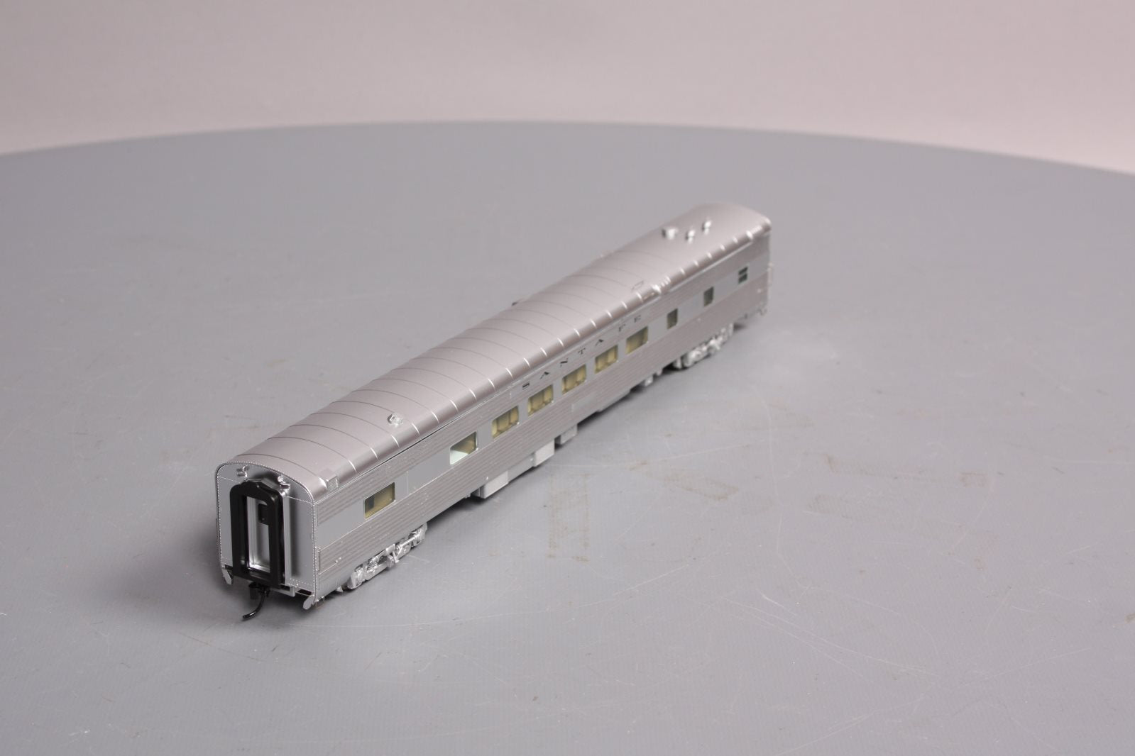Walthers 920-9349 Santa Fe SF Chief Deluxe 85' P-S Lunch Counter Diner Dormitory