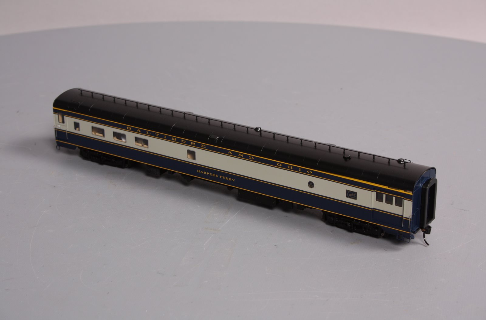 Walthers 920-9410 HO B&O 85' PS Bag-Dorm-Coffee Shop-Lounge