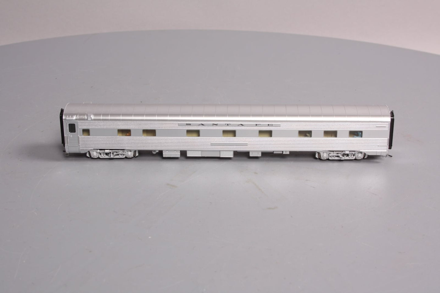 Walthers 920-9342 San Francisco Chief 85' P-S 10-3-2 Sleeper, Santa Fe (Deluxe)