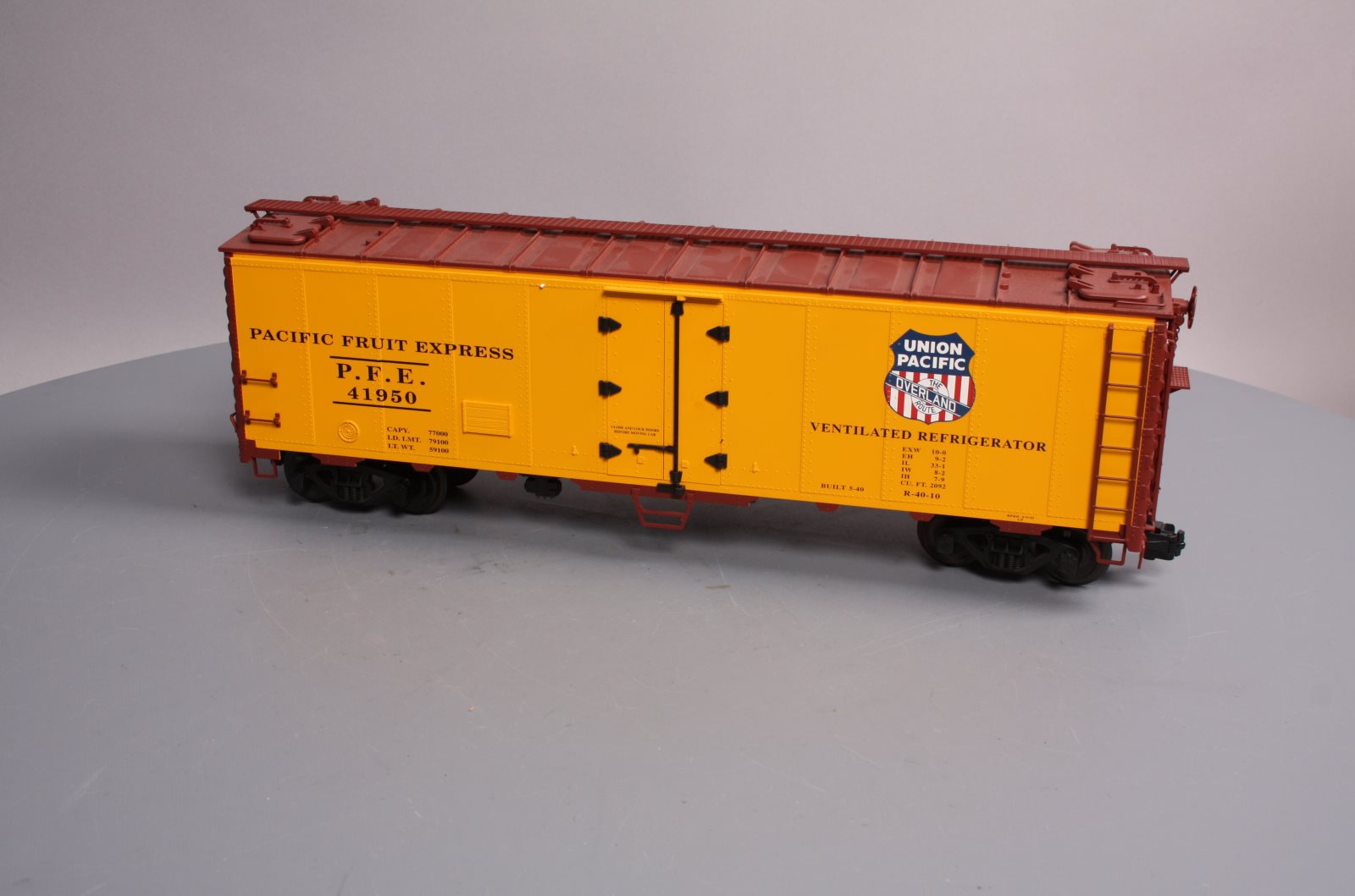 USA Trains 16521 G Union Pacific Overland 40' Refrigerator Car #41950
