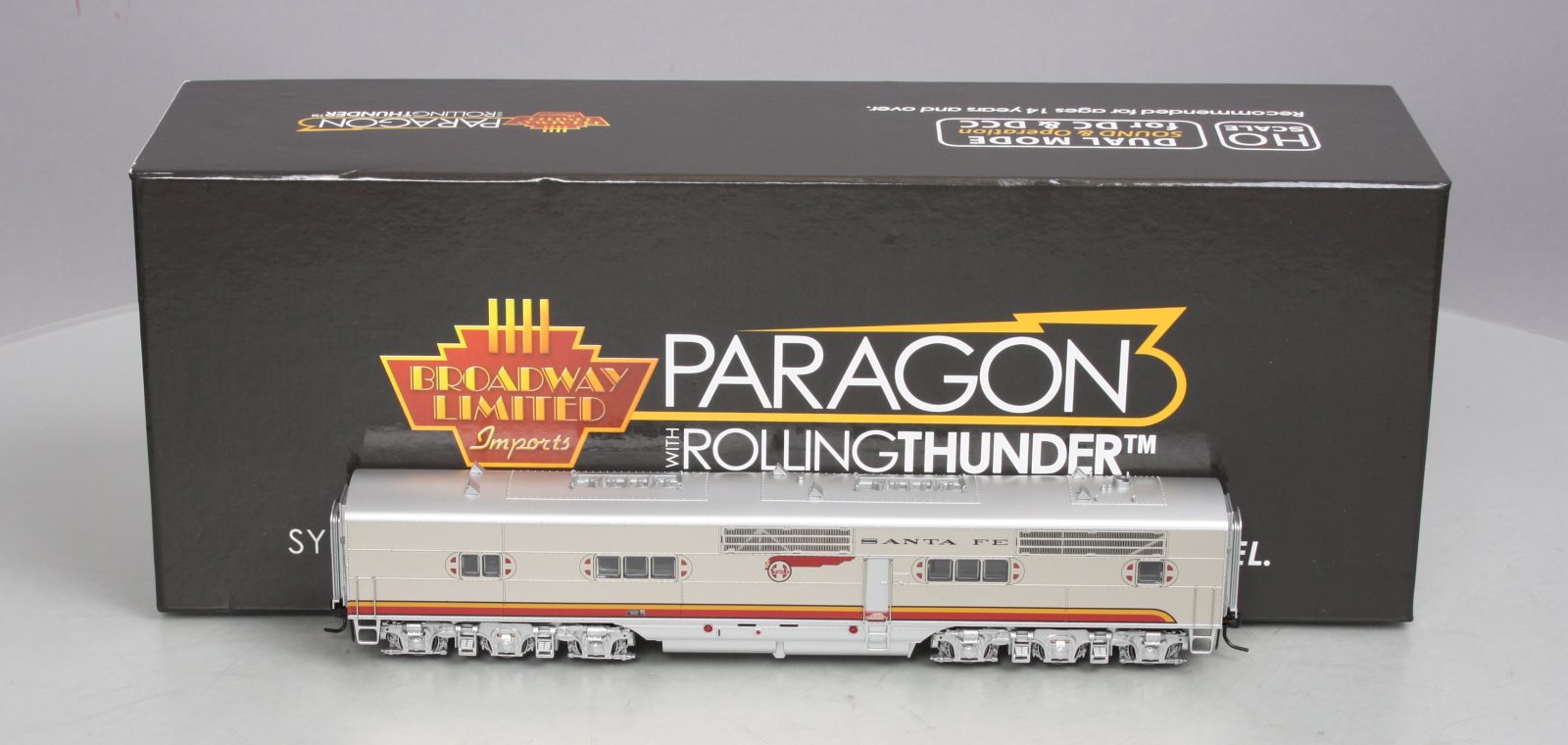 Broadway Limited 4537 HO ATSF EMC E1 B-Unit with Sound Diesel Locomotive #3A
