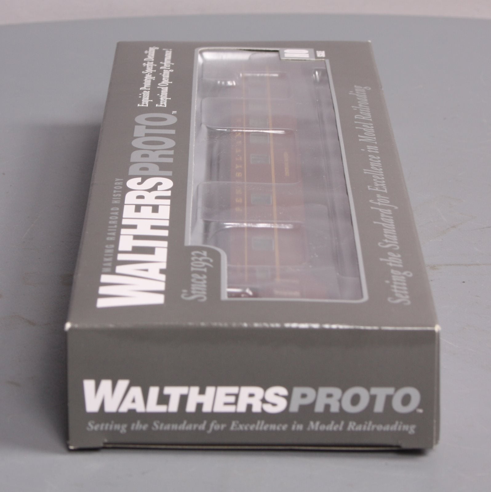 Walthers 920-9267 Bwy Ltd 10-6 DLX 2 PRR
