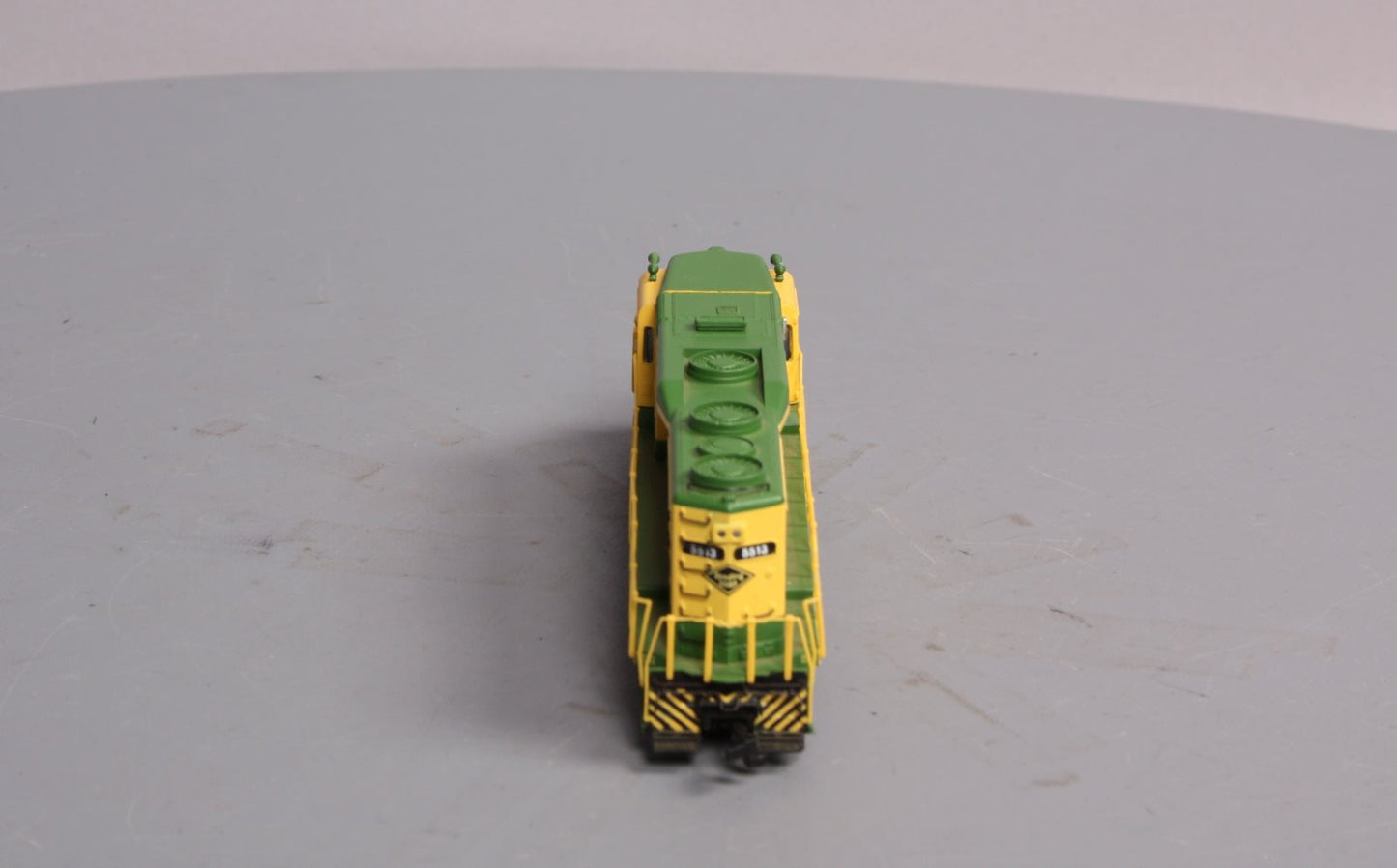 Bachmann 41-0822-10 HO Reading GP-30 Diesel Locomotive #5513