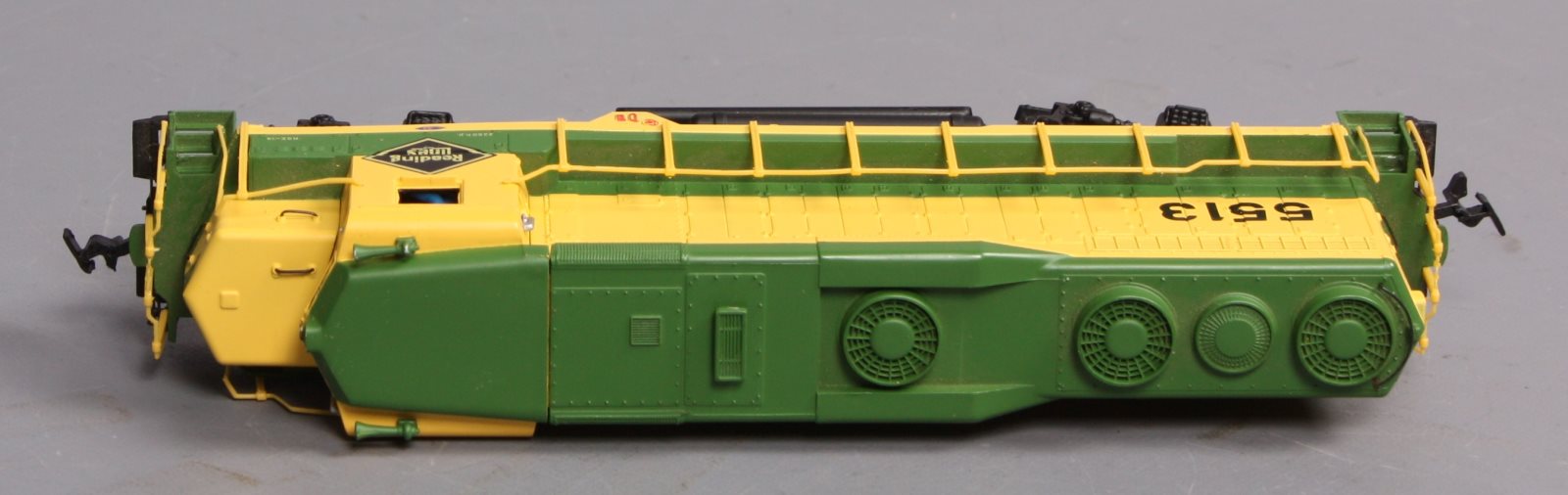 Bachmann 41-0822-10 HO Reading GP-30 Diesel Locomotive #5513