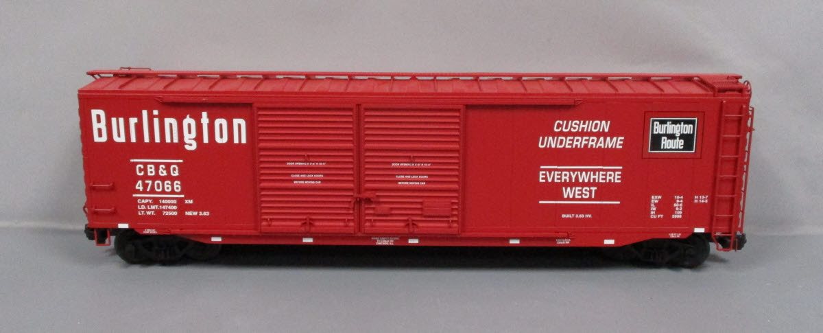 USA Trains R19313B G Burlington Route 50 Ft. Box Car with AAR Double Door