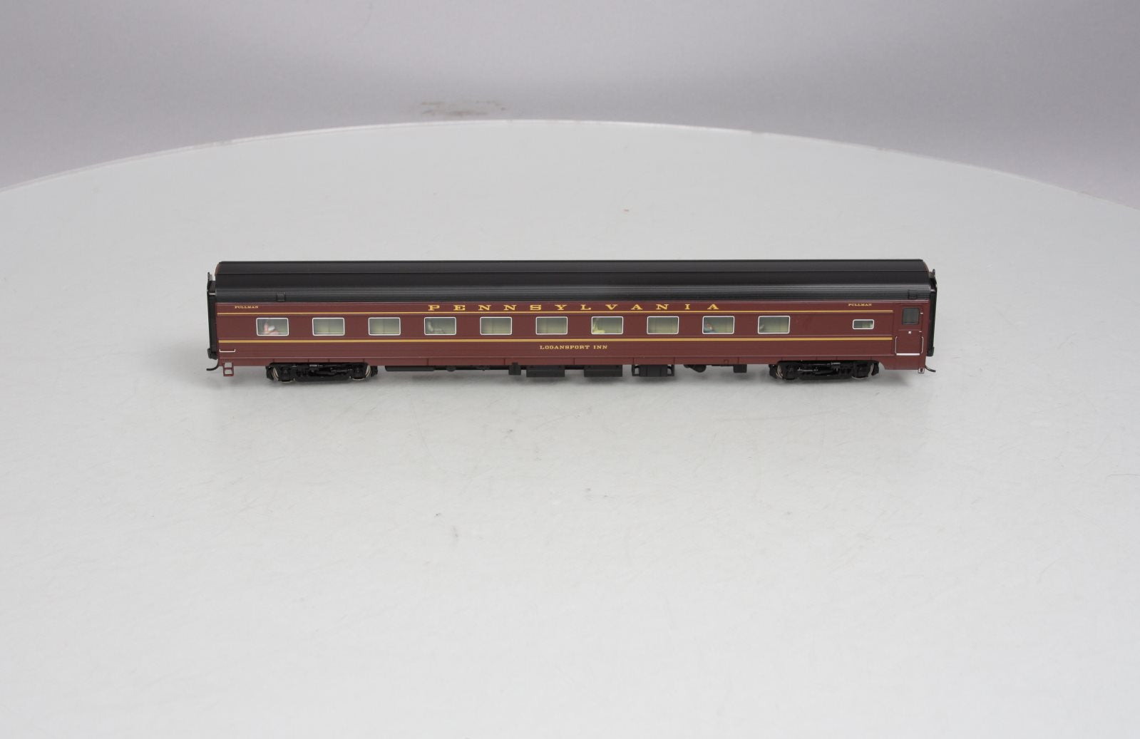 Walthers 920-9261 HO Scale 85' Budd 21-Roomette Sleeper Car