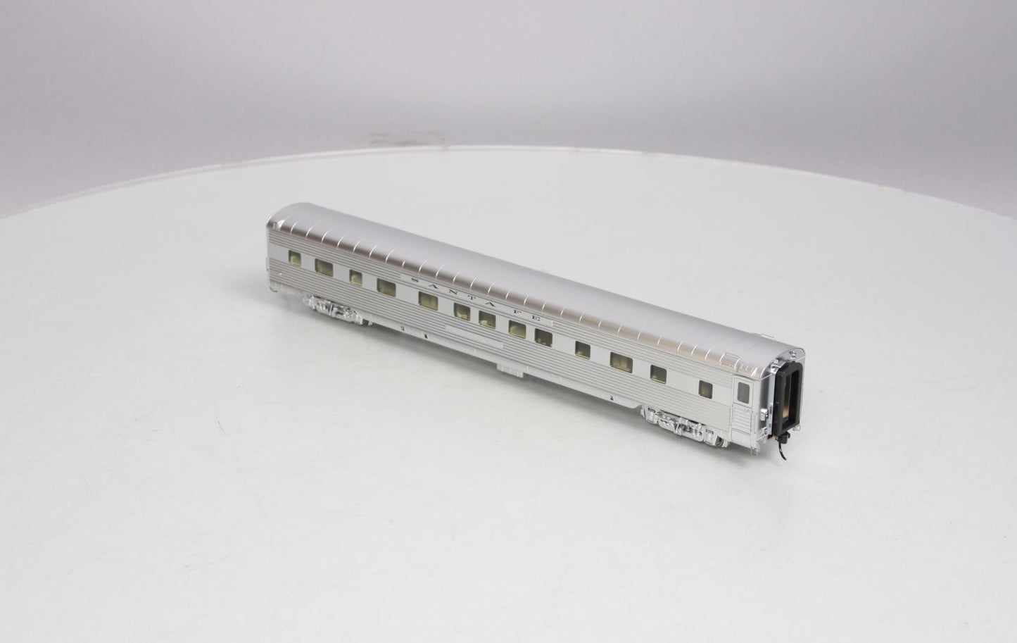 Walthers 920-9005 HO ATSF 85' PS Series 4-4-2 Sleeper