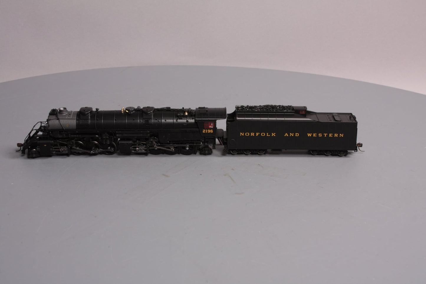 Broadway Limited 2570 HO N&W Y6b 2-8-8-2 Loco & Tender #2196 w/ Sound/DCC/DC