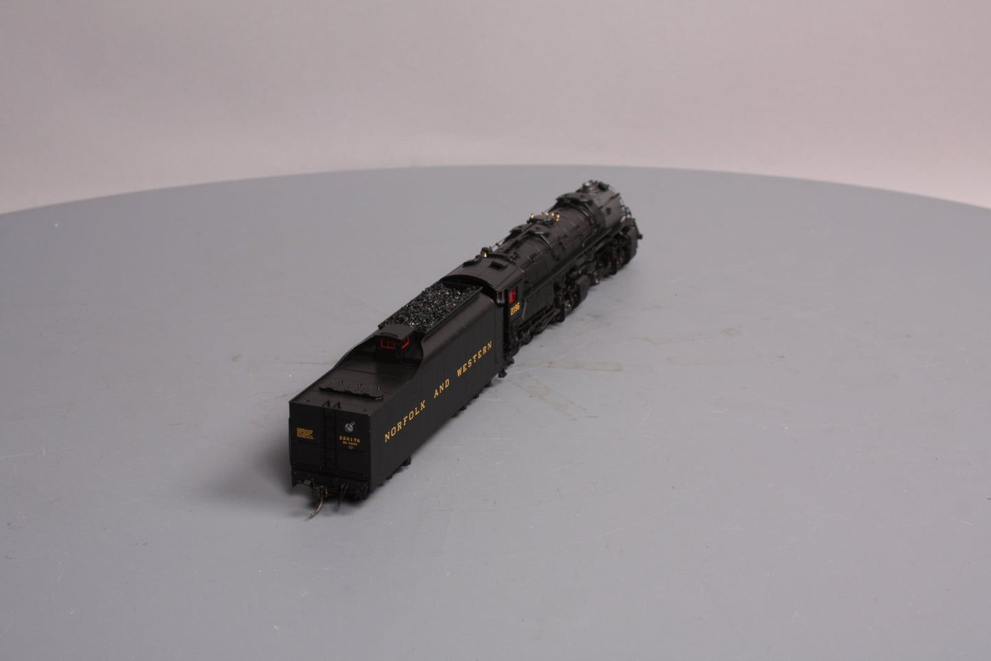 Broadway Limited 2570 HO N&W Y6b 2-8-8-2 Loco & Tender #2196 w/ Sound/DCC/DC