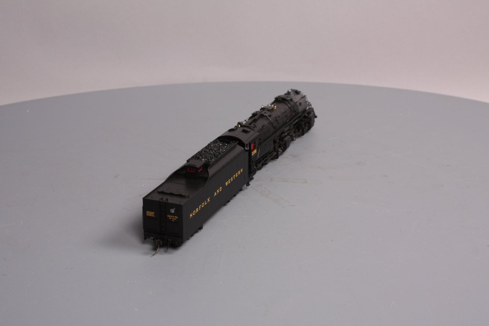 Broadway Limited 2570 HO N&W Y6b 2-8-8-2 Loco & Tender #2196 w/ Sound/DCC/DC