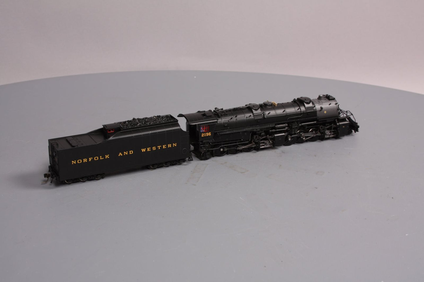 Broadway Limited 2570 HO N&W Y6b 2-8-8-2 Loco & Tender #2196 w/ Sound/DCC/DC