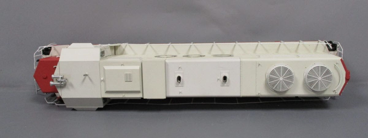USA Trains 22215 G Soo Line GP38-2 Powered Diesel Locomotive #4420