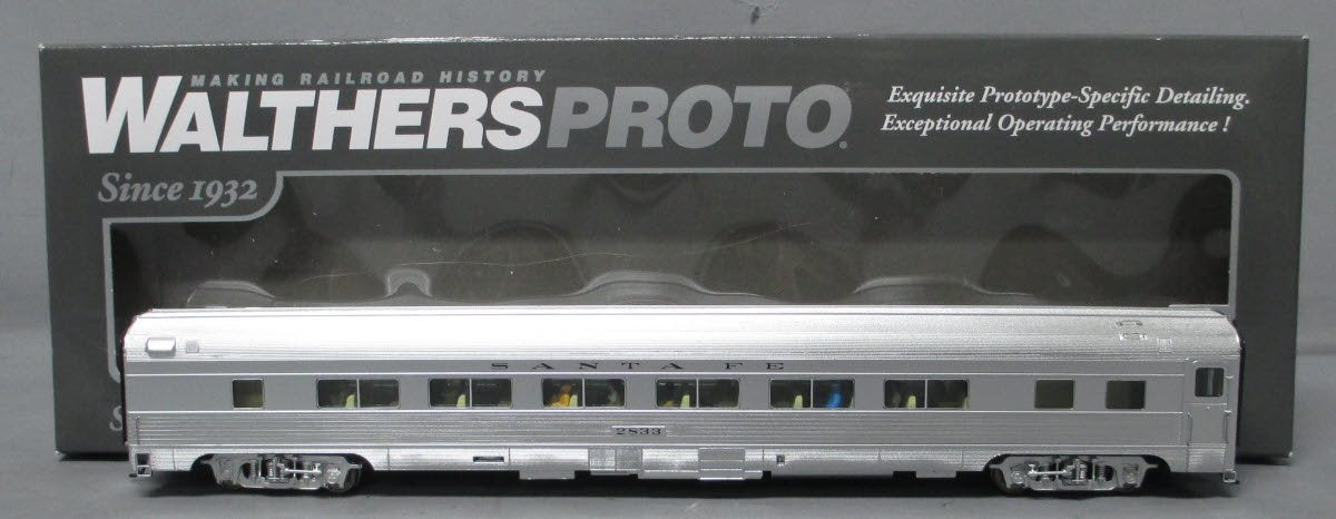 Walthers 920-9475 HO Santa Fe 85' Budd 46-Seat Coach Car #2833