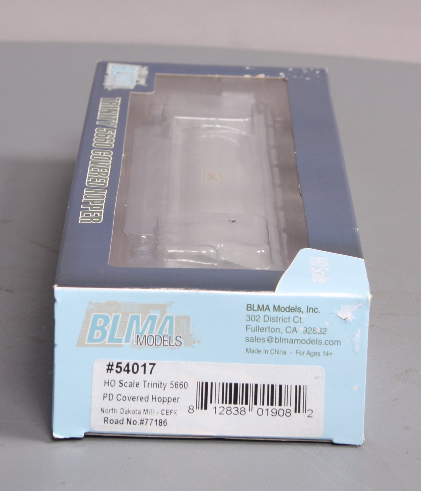 BLMA Models 54017 HO CEFX 5660 Covered Hopper #77186