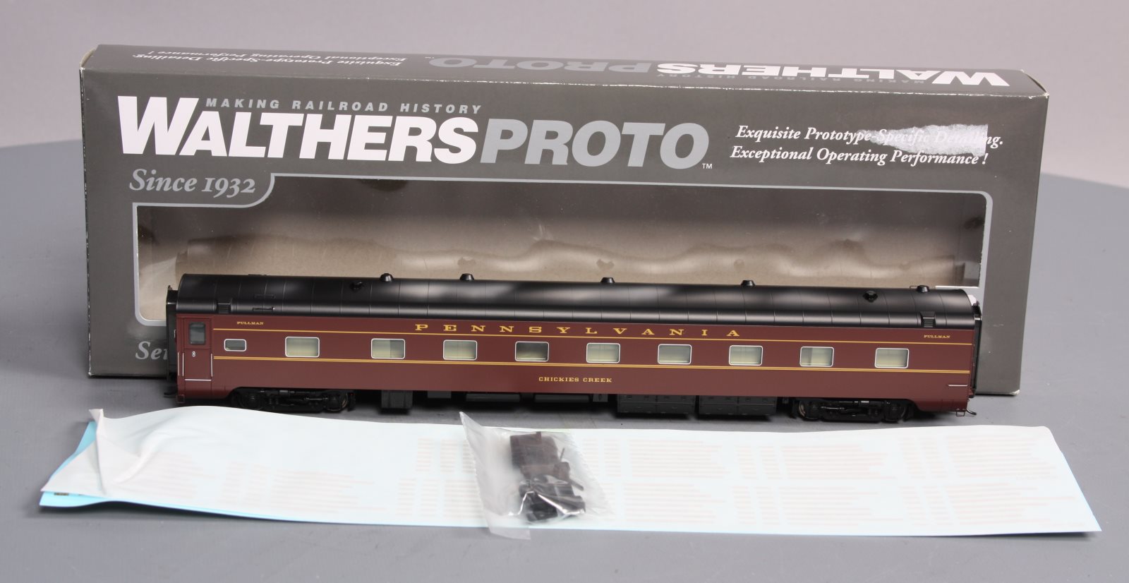 Walthers 920-9262 PRR Broadway Limited 12-4 Deluxe Sleper
