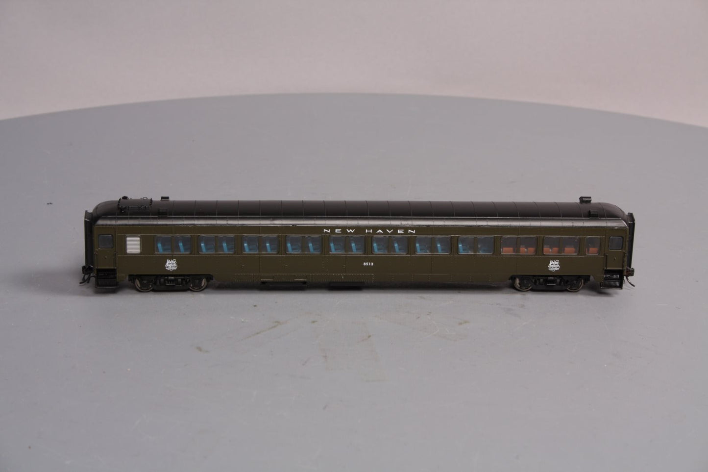 Rapido Trains 109104 HO New Haven 10-Window Smoker Coach #8513
