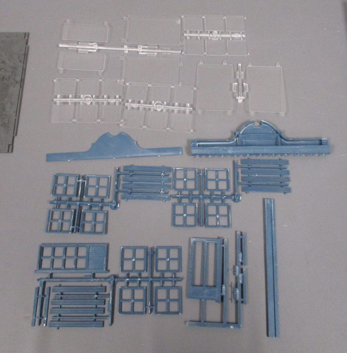 Piko 62220 G Scale Paul's Dry Goods Building Kit