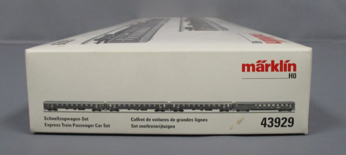 Marklin 43929 HO Scale Deutsche Bahn Type Bum 234 Passenger Car