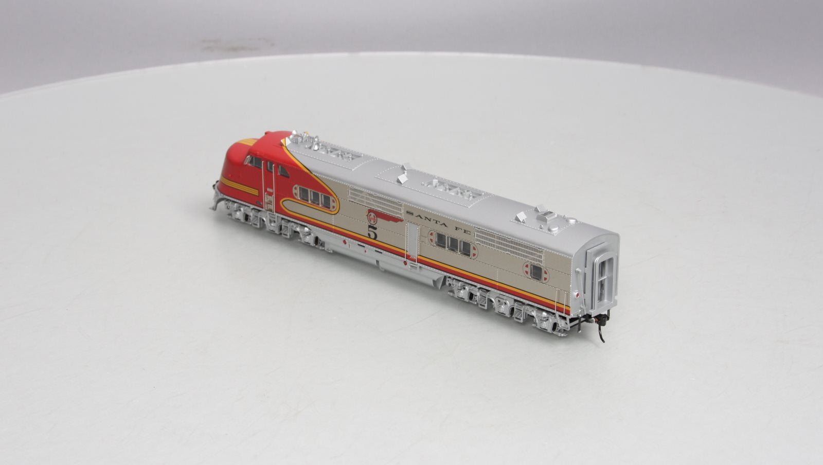 Broadway Limited 4541 HO Scale ATSF E1 Diesel Locomotive #5L w/DCC, Sound