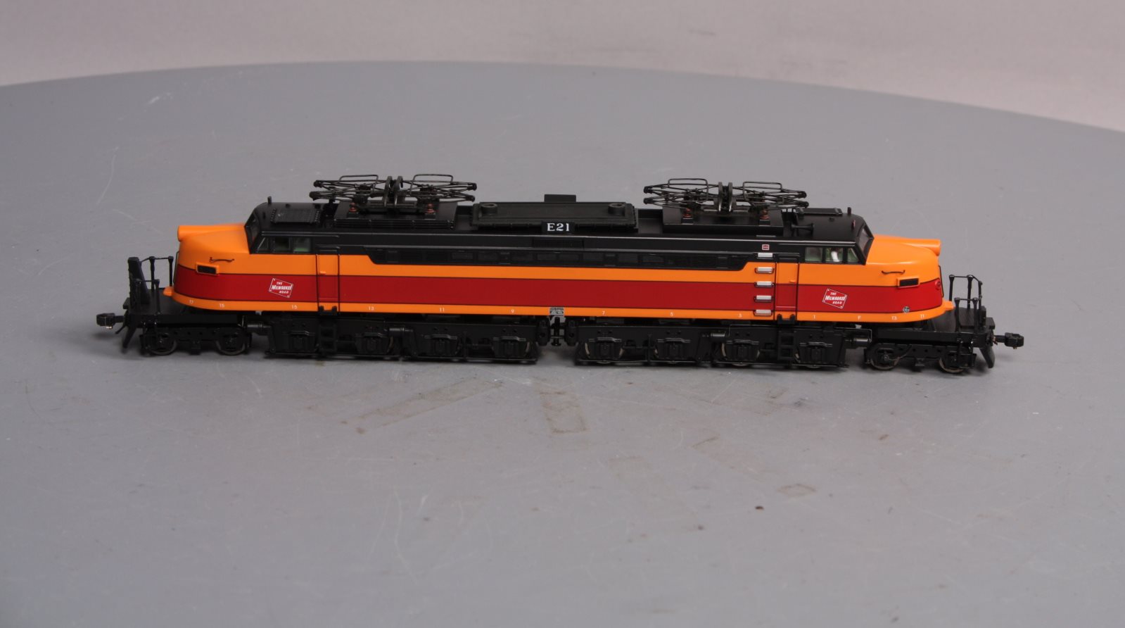 MTH 80-2038-1 HO Scale Milwaukee Road Little Joe Electric with