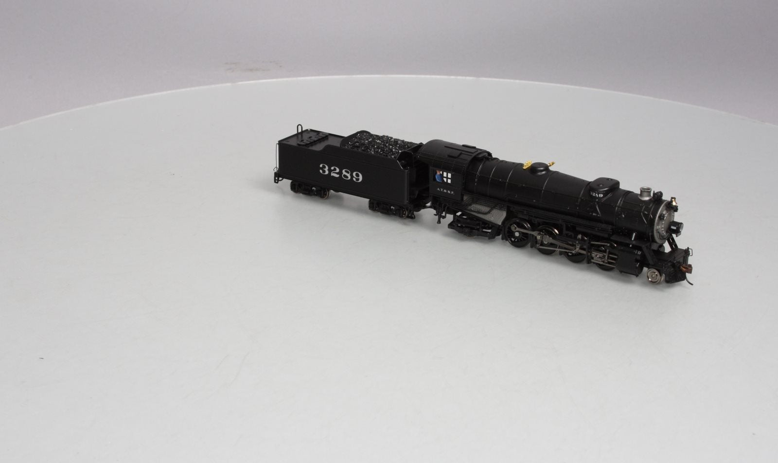 Broadway Limited 2151 HO Santa Fe USRA Heavy 2-8-2 Mikado Paragon2™ #3289