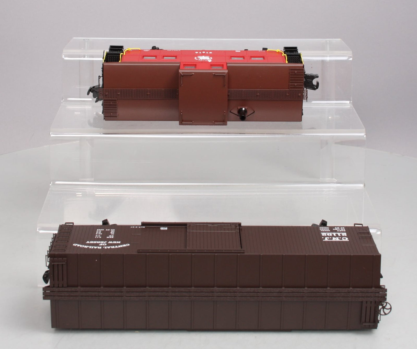 Lionel 6-27289 O Gauge Jersey Central Caboose and Double Sheath Boxcar 2-Pack