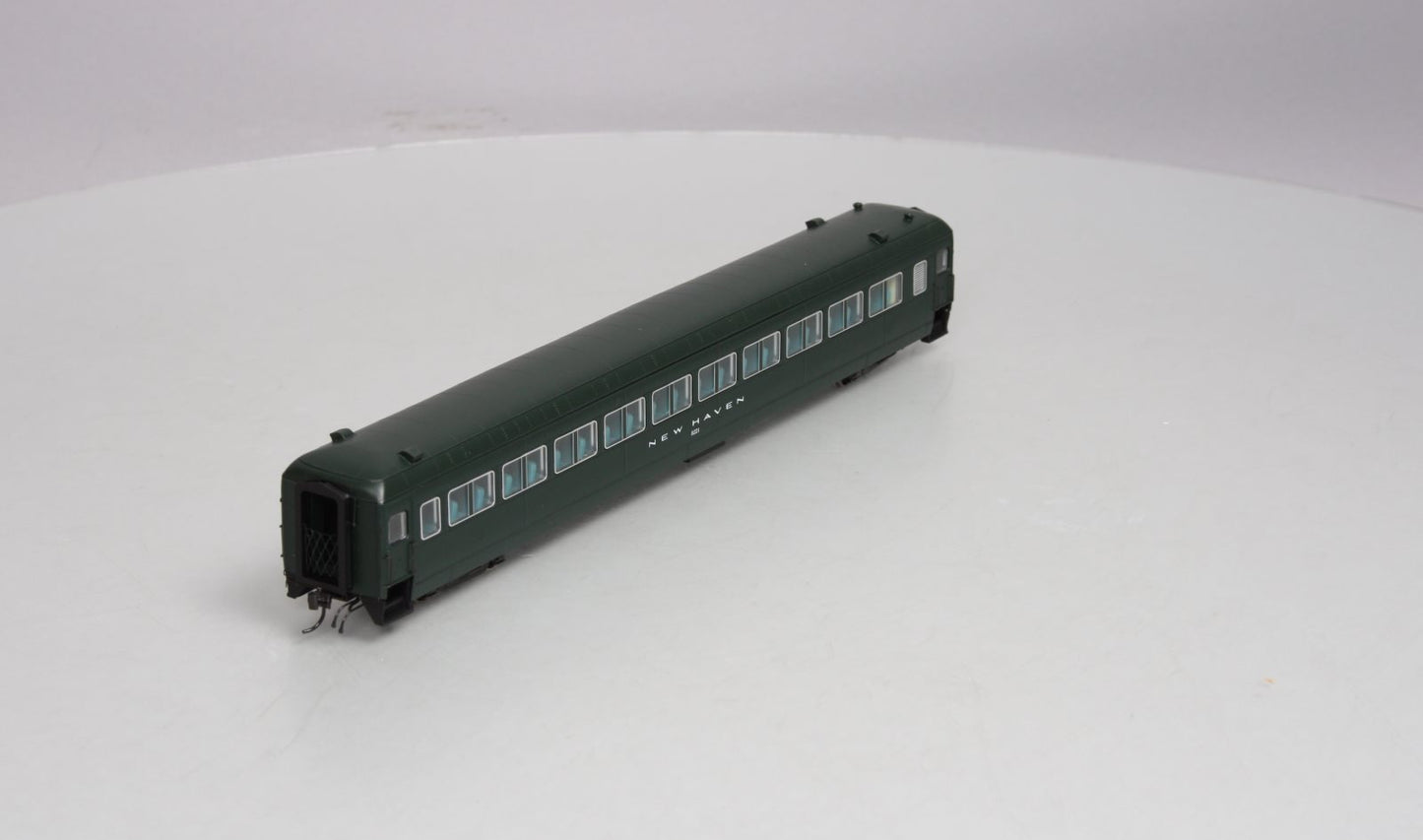 Rapido 109004 HO Scale New Haven Osgood Bradley Passenger Coach #8221