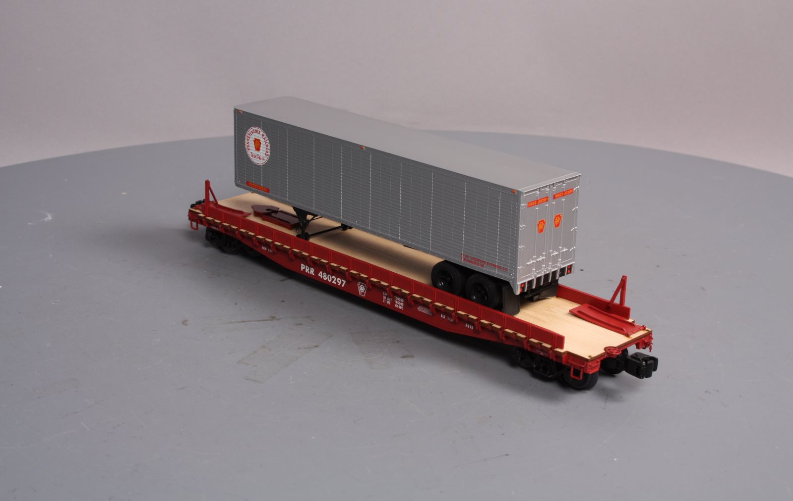 Lionel 6-82844 O Gauge Pennsylvania Railroad 40' PS-4 Flatcar #480297 w Trailers
