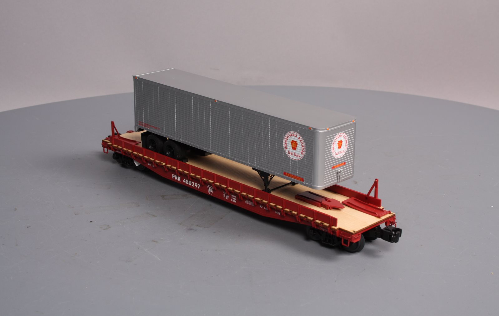 Lionel 6-82844 O Gauge Pennsylvania Railroad 40' PS-4 Flatcar #480297 w Trailers