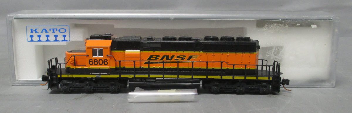 Kato 176-8206 N BNSF Swoosh SD40-2 Diesel Locomotive #6806