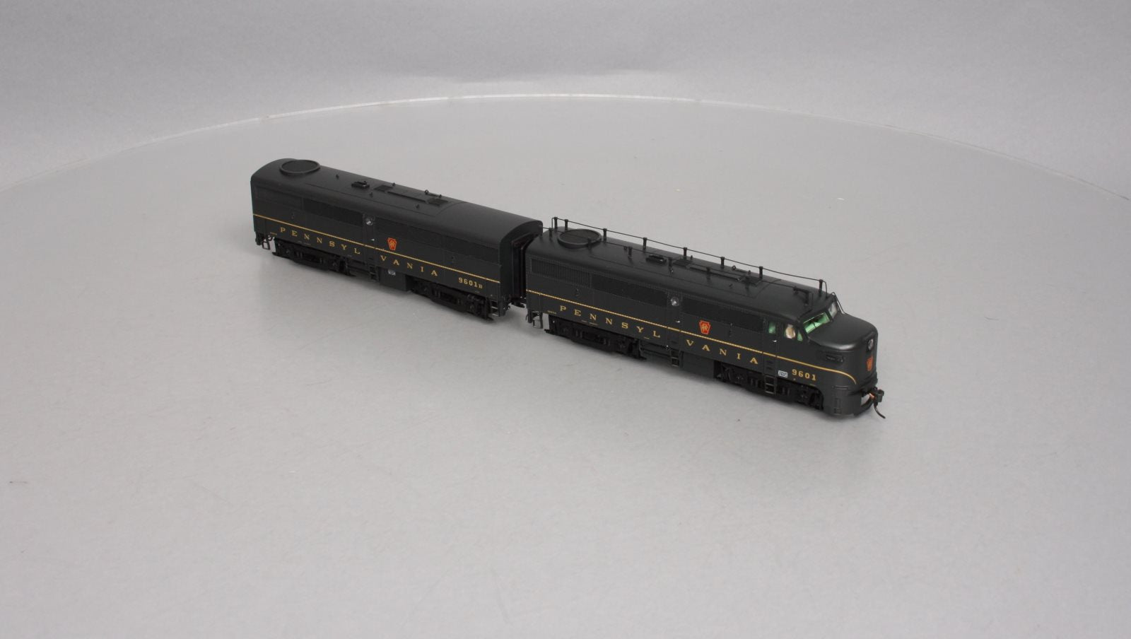 Precision Craft Models 266 HO FA1/FB1 PRR #9601,9601B