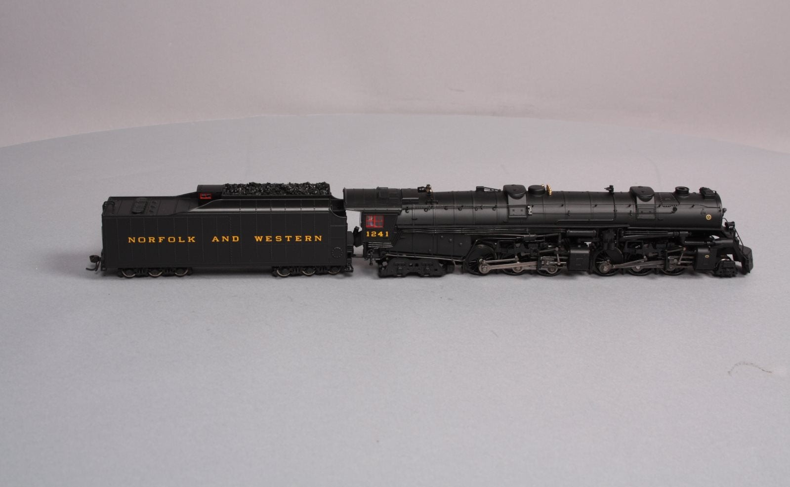 Broadway Limited 2305 HO Norfolk & Western Class A 2-6-6-4 Paragon2 #1241 w/ DCC