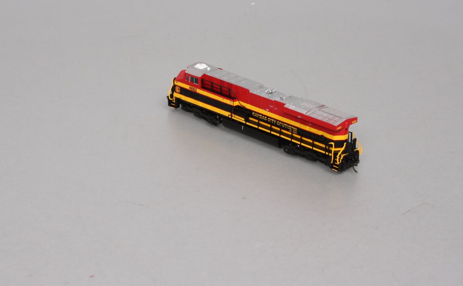 Fox Valley Models 70108 N Scale KCS de Mexico ES44AC Diesel Locomotive #4662