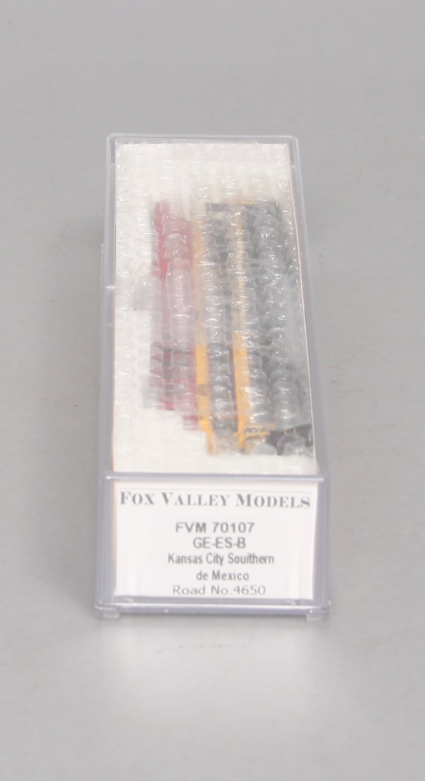 Fox Valley Models 70107 KCS DE Mex ES44AC #4650 N – Trainz