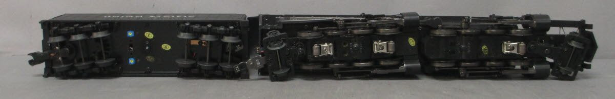 MTH 30-1663-1 O Union Pacific 2-8-8-2 Imperial Y6b Steam Engine #3673