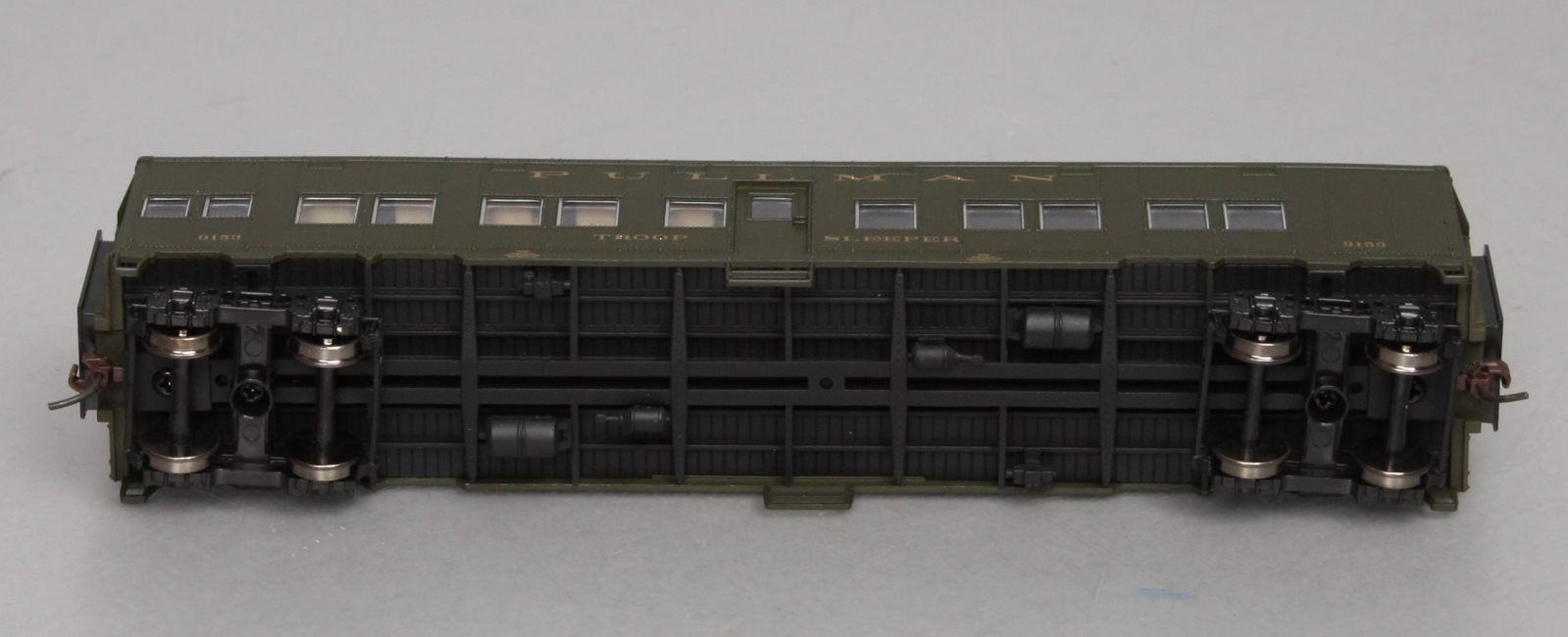 Walthers 932-4151 HO Scale Pullman PS Troop Sleeper Car