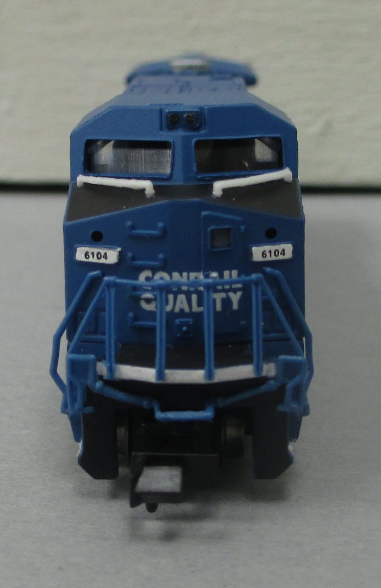 Bachmann 86066 Spectrum Conrail Dash 8-40CW Diesel Locomotive #6104
