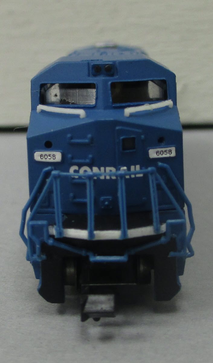 Bachmann 86052 N Conrail GE Dash 8-40CW Diesel Locomotive #6058