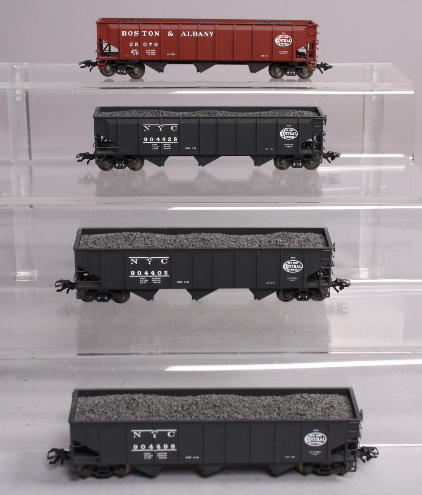 Marklin 45801 HO Scale NYC 4-Car Hopper Set – Trainz