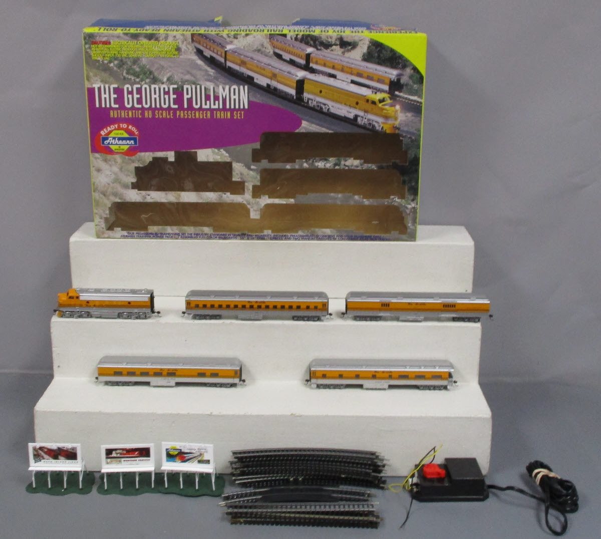 Athearn 1023 Denver & Rio Grande Western HO Gauge Diesel Train Set