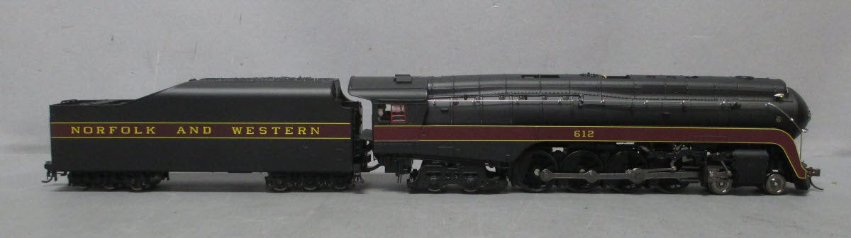 Broadway Limited 2556 HO Norfolk & Western Class J 4-8-4 Paragon2™ #612