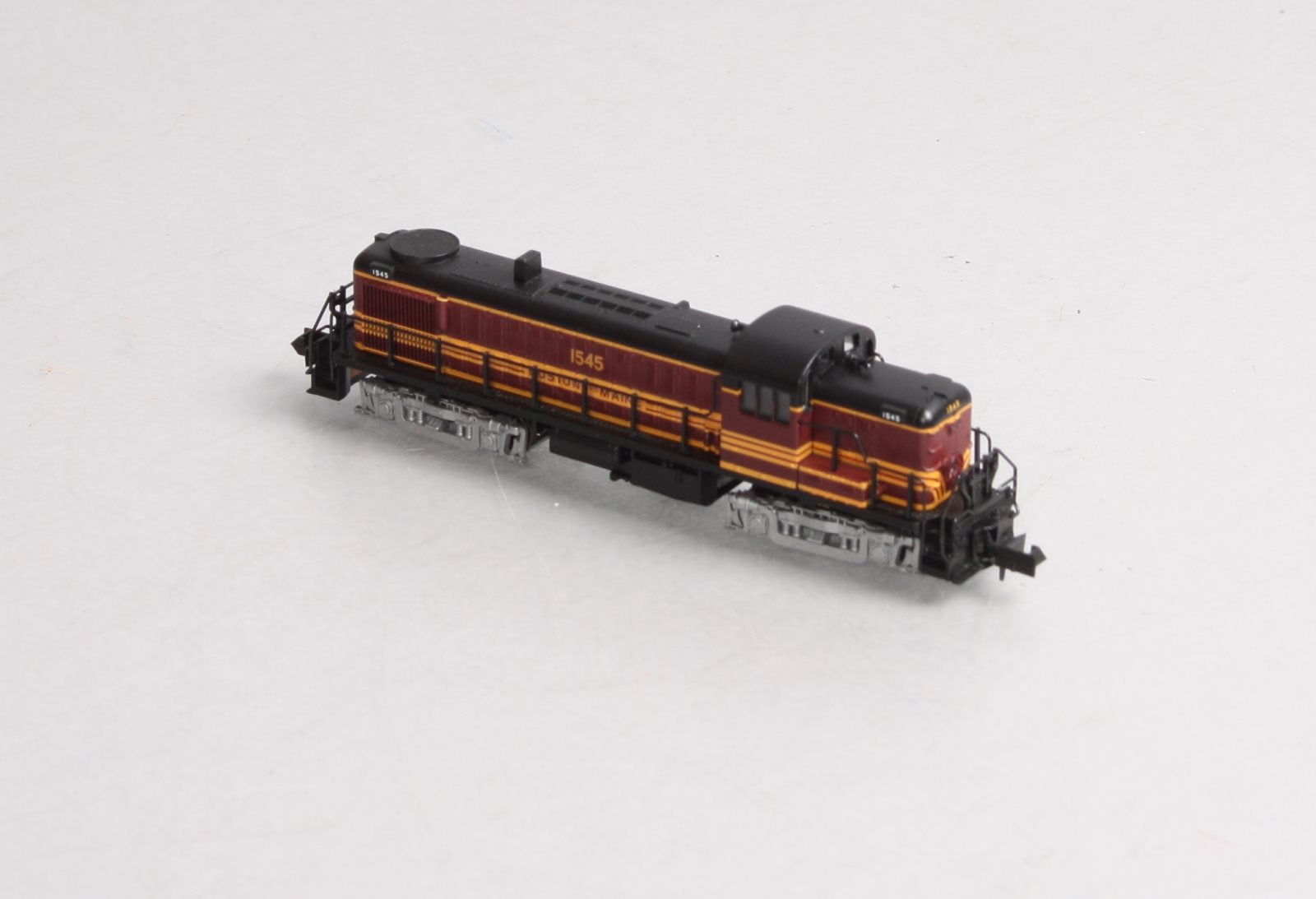 Atlas 42021 N Scale Boston & Maine RS-3 Diesel Engine #1545