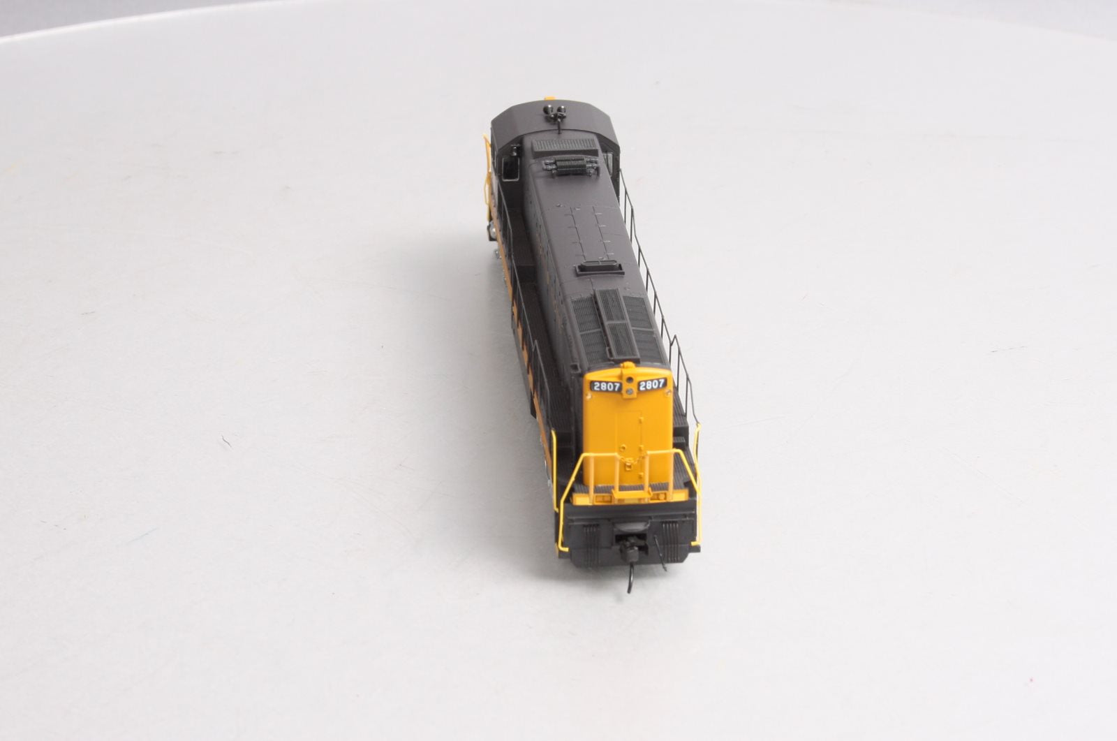 Rivarossi HR2617 HO Northern Pacific GE U28C - Standard DC #2807