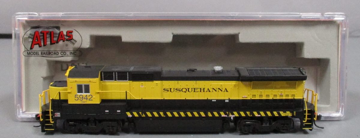 Atlas 48737 N Scale CSX Susquehana Dash 8-40B Diesel Locomotive #5942